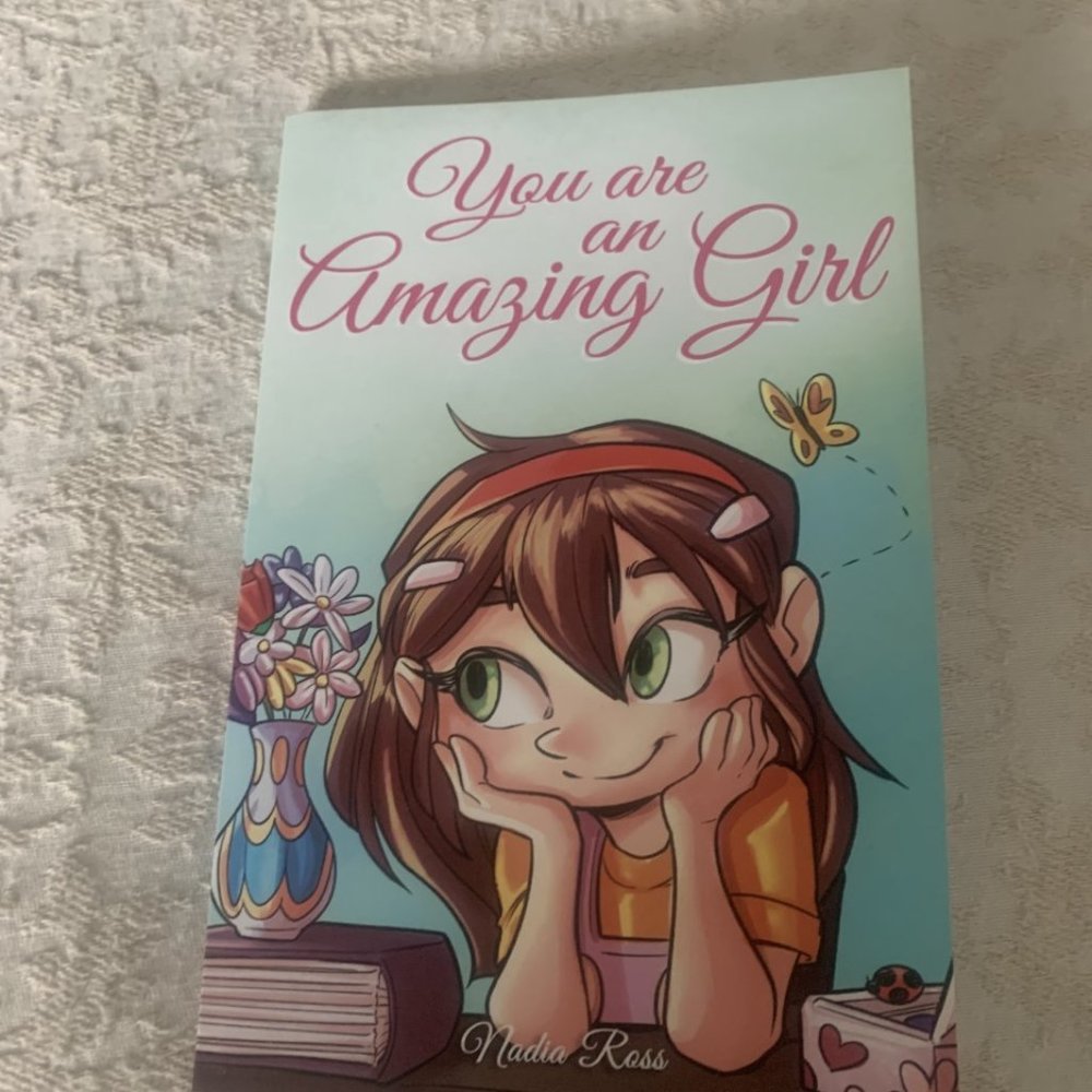 You are an Amazing Girl Book - NEW
